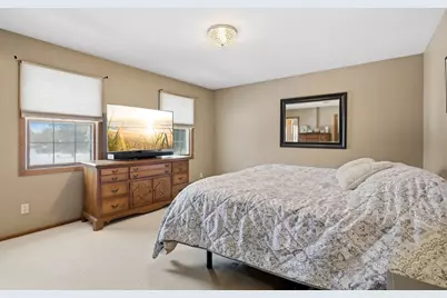 33214 Nueman Court, Lindstrom, MN 55045 - Photo 34