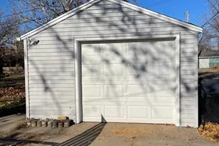 5050 Emerson Ave N, Minneapolis, MN 55430 - Photo 20