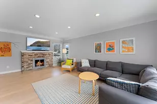 5325 Twin Lake Blvd E, Brooklyn Center, MN 55429 - Photo 10