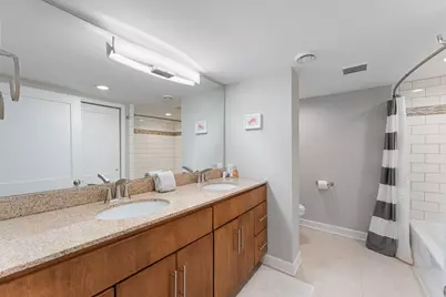 5325 Twin Lake Boulevard E, Brooklyn Center, MN 55429 - Photo 30