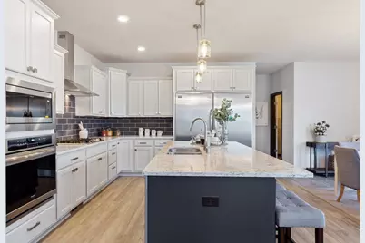 20069 Globe Drive, Lakeville, MN 55044 - Photo 2