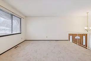 1645 Hickory Hill Dr, Eagan, MN 55122 - Photo 4