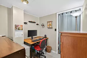 8549 Russell Ave S, Bloomington, MN 55431 - Photo 20