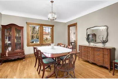 1153 Hawthorne Avenue E, Saint Paul, MN 55106 - Photo 10