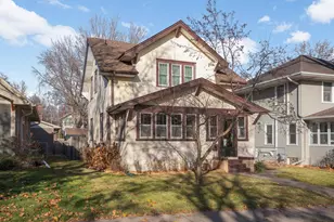 1153 Hawthorne Ave E, Saint Paul, MN 55106 - Photo 2