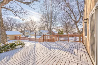 90 Finn Street S, Saint Paul, MN 55105 - Photo 1