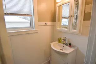 204 Conley Ave S, Thief River Falls, MN 56701 - Photo 10