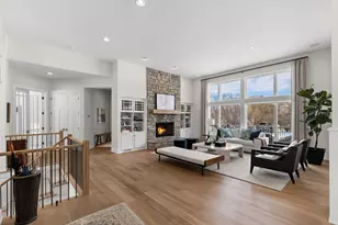 2125 Carriage Ln, Wayzata, MN 55391 - Photo 4