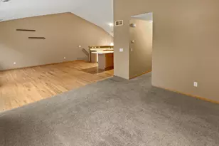 15312 Flower Way, Apple Valley, MN 55124 - Photo 10