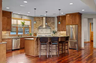 10064 Adam Ave, Inver Grove Heights, MN 55077 - Photo 6