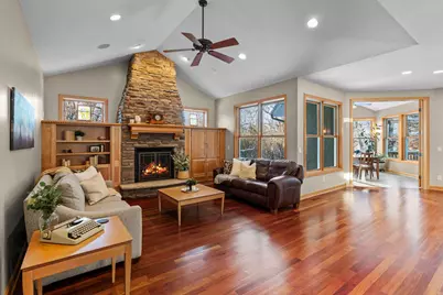 10064 Adam Avenue, Inver Grove Heights, MN 55077 - Photo 10