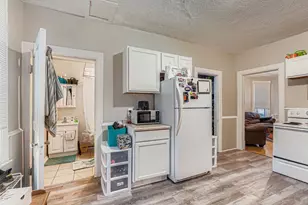 849 6th St E, Saint Paul, MN 55106 - Photo 24