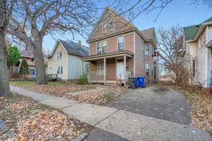 849 6th St E, Saint Paul, MN 55106 - Photo 2