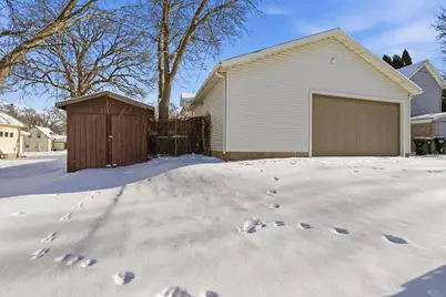 229 9th Avenue N, Waite Park, MN 56387 - Photo 8