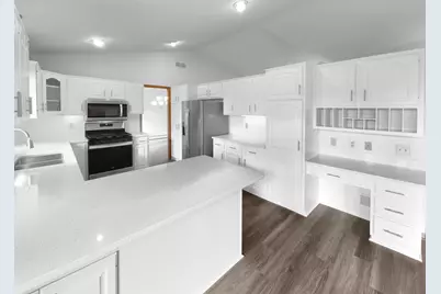 11053 N Eagle Lake Boulevard, Maple Grove, MN 55369 - Photo 2