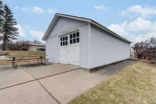 105 1st St SW, New Prague, MN 56071 - Photo 26