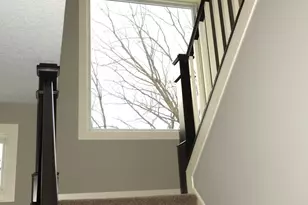 550 Sunrise Dr, Little Canada, MN 55117 - Photo 10