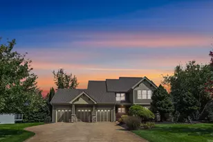 21157 Ridgewood Tr, Lakeville, MN 55044 - Photo 48