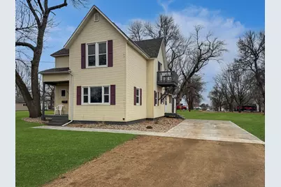 2819 24th Street, Slayton, MN 56172 - Photo 1