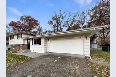 901 Oak Ridge Point NE, Blaine, MN 55434 - Photo 12