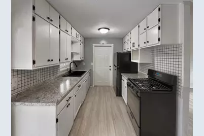 901 Oak Ridge Point NE, Blaine, MN 55434 - Photo 2