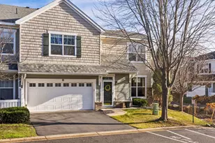 1632 Legacy Pkwy E, Maplewood, MN 55109 - Photo 1