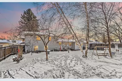 7447 Cloman Way, Inver Grove Heights, MN 55076 - Photo 4