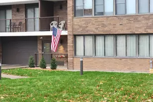 600 4th St SW, Rochester, MN 55902 - Photo 2