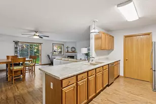 698 Monn Ave, Vadnais Heights, MN 55127 - Photo 18