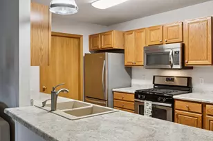 698 Monn Ave, Vadnais Heights, MN 55127 - Photo 6