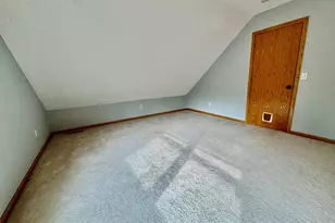 5239 N 6th St, Minneapolis, MN 55430 - Photo 24