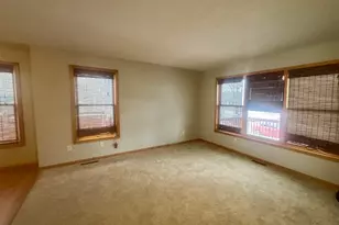 5239 N 6th St, Minneapolis, MN 55430 - Photo 10