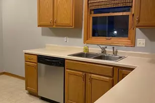 5239 N 6th St, Minneapolis, MN 55430 - Photo 22