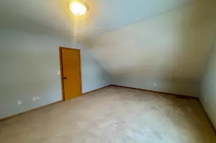 5239 N 6th St, Minneapolis, MN 55430 - Photo 14