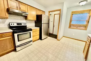 5239 N 6th St, Minneapolis, MN 55430 - Photo 18