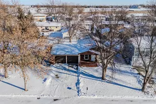 1128 19th St N, Moorhead, MN 56560 - Photo 4