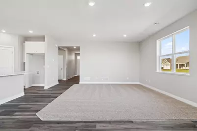 9810 Upper 89th Street S, Cottage Grove, MN 55016 - Photo 8