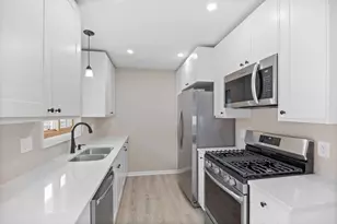 5808 Pearson Dr, Brooklyn Center, MN 55429 - Photo 6