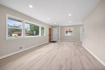 5808 Pearson Drive, Brooklyn Center, MN 55429 - Photo 4