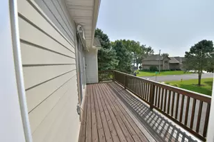 530 Lakeside Bay Dr S, Bayport, MN 55003 - Photo 10