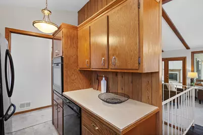 150 104th Lane NW, Coon Rapids, MN 55448 - Photo 8