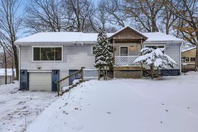 3977 Clover Avenue, Vadnais Heights, MN 55127 - Photo 1