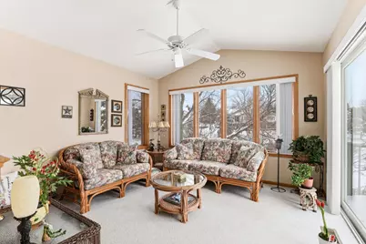 8813 Stonebrooke Court, Woodbury, MN 55125 - Photo 10
