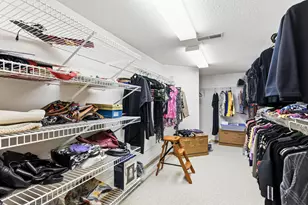 8813 Stonebrooke Ct, Woodbury, MN 55125 - Photo 32