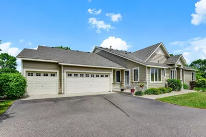 8813 Stonebrooke Court, Woodbury, MN 55125 - Photo 2