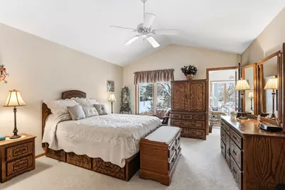 8813 Stonebrooke Court, Woodbury, MN 55125 - Photo 20