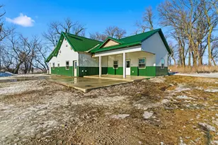 5134 340th Ave, Blue Earth, MN 56013 - Photo 2