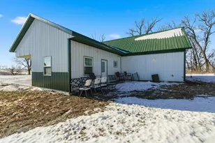 5134 340th Ave, Blue Earth, MN 56013 - Photo 4