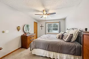 9000 Parkside Dr, Woodbury, MN 55125 - Photo 26