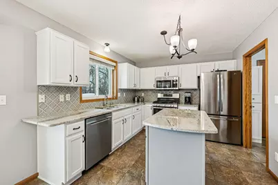 9000 Parkside Drive, Woodbury, MN 55125 - Photo 14